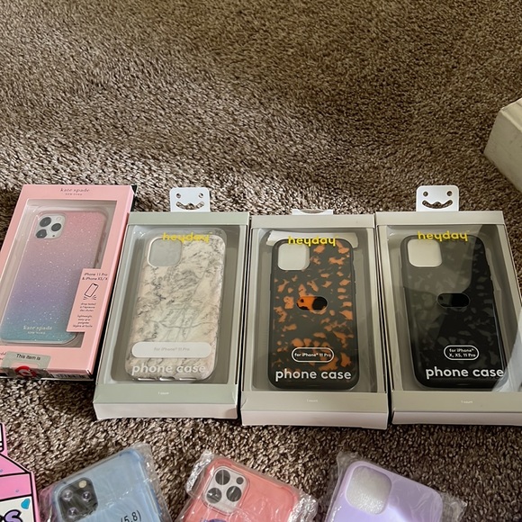 iPhone 11 Pro phone cases - Picture 4 of 5